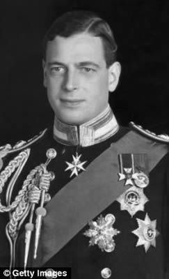 En août 1942, le frère du roi, George de Kent, fut tué lors du crash de son hydravion militaire en......