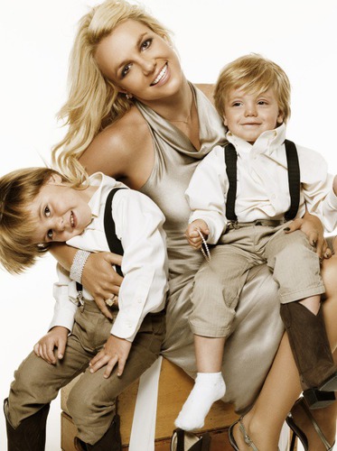 Comment s'appellent les fils de Britney ?
