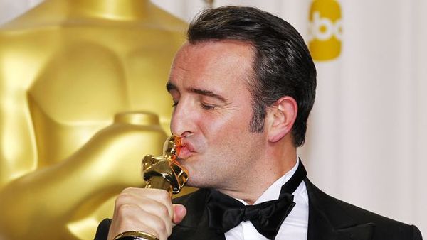 Pour quel film Jean Dujardin a-t-il reçu l'Oscar du meilleur acteur en 2012 ?