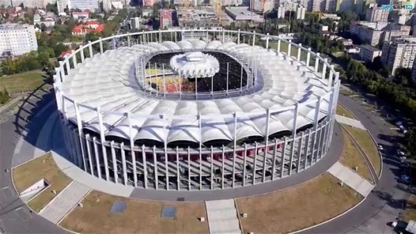 Quelle est la particularité de la National Arena de Bucarest ?