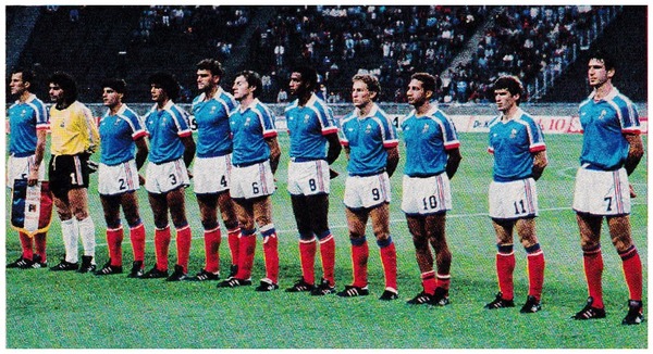 L'équipe de France ne participe pas au Mondial 90 car elle finit 3e de son groupe éliminatoire derrière la Yougoslavie et ........