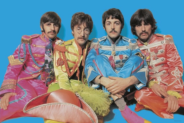 Sur quel album des Beatles la chanson "A Day in the Life" figure-t-elle ?