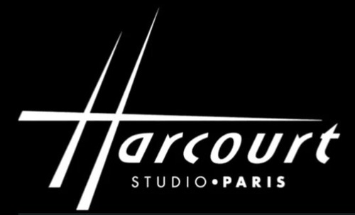 Le Studio Harcourt est connu comme :
