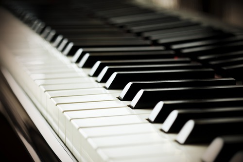 Combien y a-t-il de touches sur un piano ?