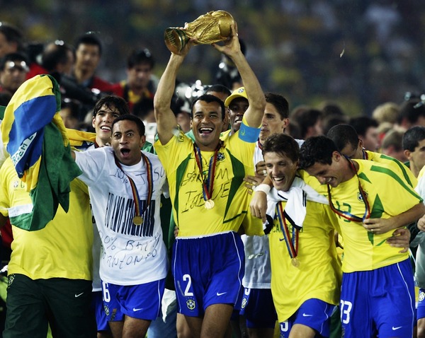 C'est terminé ! Le Brésil remporte le Mondial 2002 et également sa....