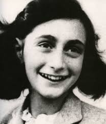 Qu'a-t-il pensé sur Anne Frank lorsqu'il était à Amsterdam en visitant sa maison ?
