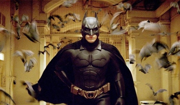 Qui incarne Batman et Bruce Wayne dans ce film ?