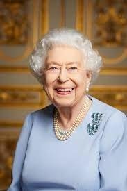 Reine du Royaume-Uni pendant plus de 70 ans, elle est décédée récemment (8/9/22), qui est-elle ?