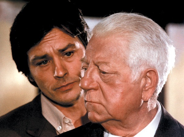 Dans le film "Deux hommes dans la ville", Alain jouait le rôle d'un......