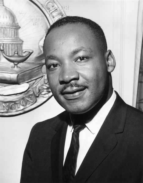 Martin Luther King fût assassiné le 4 avril 1968 à Memphis, dans le Tennessee par...