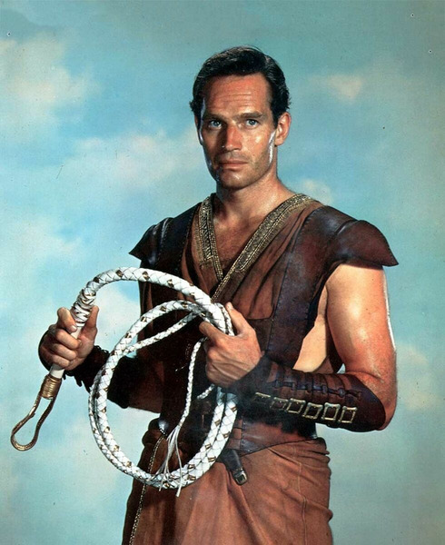 Dans ce succès de 1959, il est Ben-Hur. C'est ?