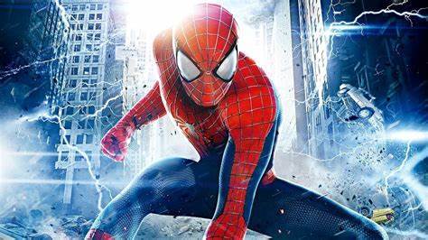 Qui a conceptualisé le design du costume de Spider-Man, personnage créé en 1962 ?