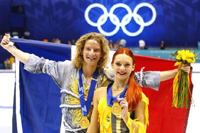 Dans quelle discpline et en quelle année, Gwendal Peizerat et Marina Anissina sont-ils devenus champions olympiques ?