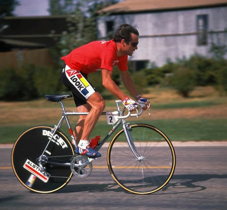 Question Bonus : Tout au long de sa carrière, combien de victoires Bernard Hinault a-t-il remporté ?