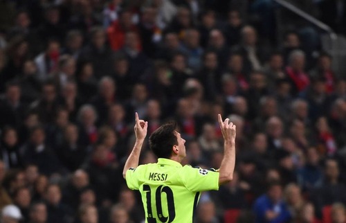 Quel est le record de Lionel Messi égalé récemment par Luiz Adriano ?