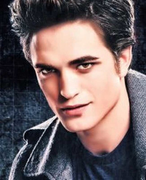 Qui a transformé Edward Cullen en vampire ?