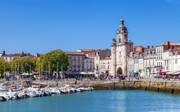 Quels cours d'eau traversent le département de Charente-Maritime ?
