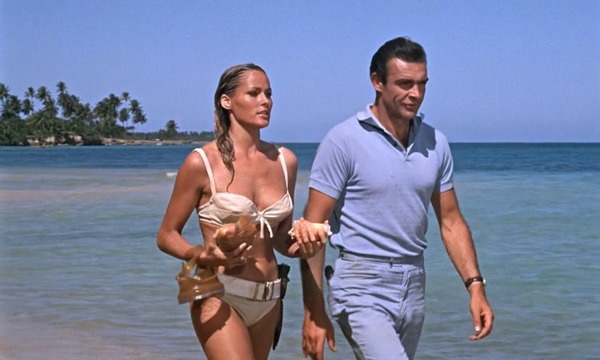 Dans James Bond 007 contre Dr No (1962), qui a été le premier acteur à interpréter le rôle de l’agent autorisé à tuer ?