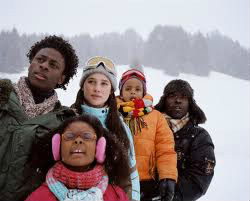 Dans quel film, " les noirs ça va pas au ski " ? Aidez-vous de l'image.