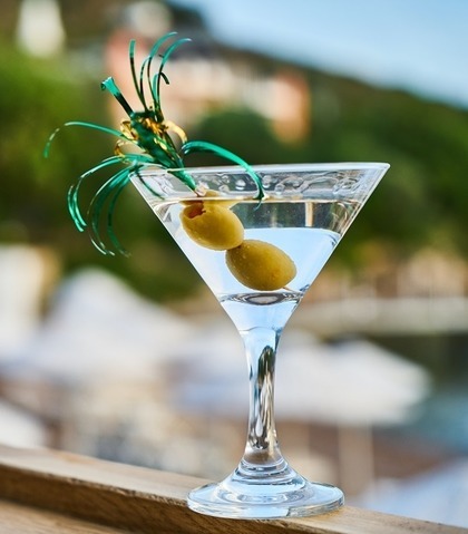 Un dry Martini est un cocktail à base de... ?