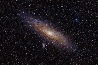 Quelle galaxie est la plus proche de la Voie lactée, tout de même située à environ 2,55 millions d'années-lumière de notre Soleil ?