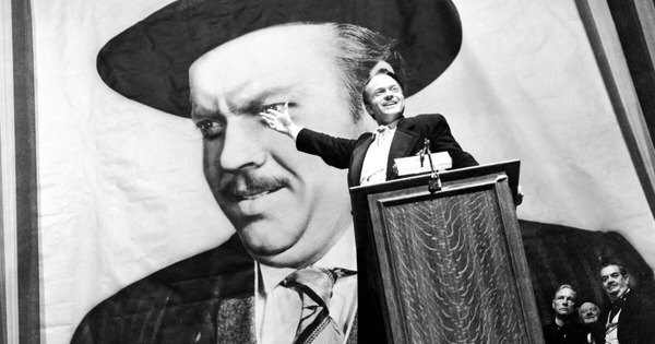 Qui a réalisé le célèbre "Citizen Kane" de 1941 ?