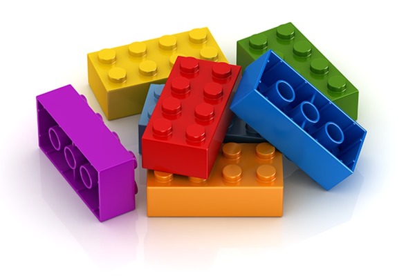 Lego a été crée en 1932, en quelle année a été déposé le brevet de la fameuse brique ?