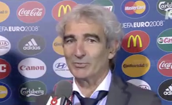 Suite à cet échec, à qui Raymond Domenech a-t-il fait une célèbre demande en mariage ?
