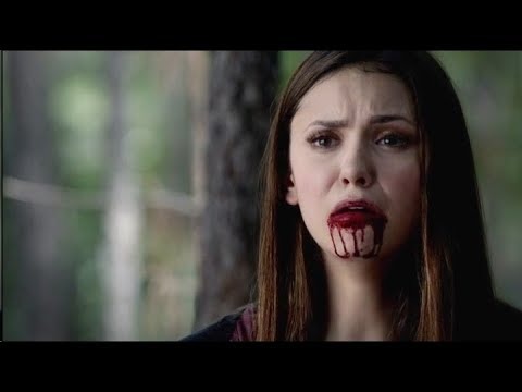 Melyik részben lett Elena vámpír?