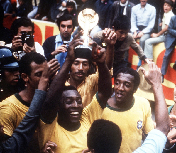 En 1970, les brésiliens remportent leur troisième Coupe du Monde. Qui est leur victime lors de cette finale ?