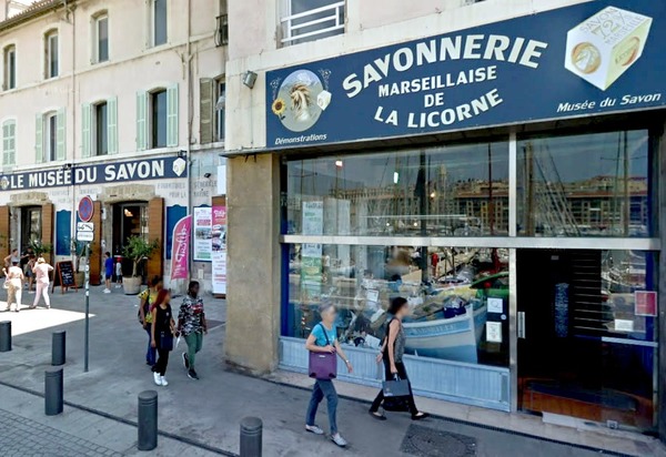 L’industrie du célèbre savon de Marseille a été florissante. Jusqu’à combien de savonneries la ville a-t-elle compté ?