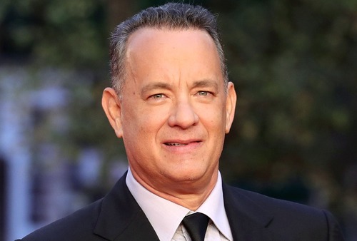 Quantos anos tem o ator Tom Hanks?