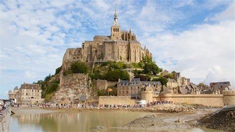 Quelle est la spécialité culinaire du Mont- Saint-Michel ?