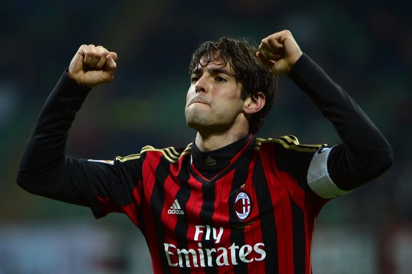 Dans quel club le brésilien Kaká évoluait-il avant de rejoindre l'AC Milan en 2003 ?