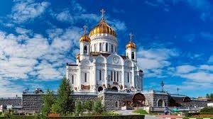 La cathédrale du Christ-Sauveur de Moscou, siège du patriarcat de Moscou, a été reconstruite en 2000, après avoir été détruite en 1931 sous Staline. Pourquoi ?