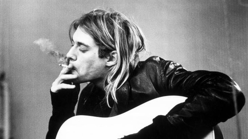 Quel groupe avait pour leader Kurt Cobain ?