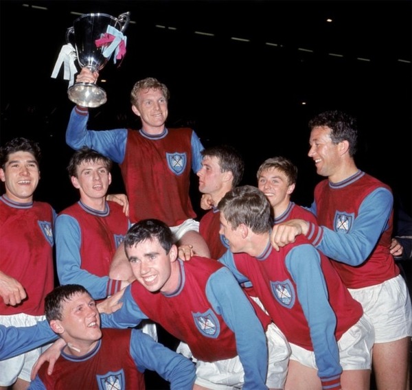 En 1965, West Ham devient le premier club anglais a remporter cette compétition.