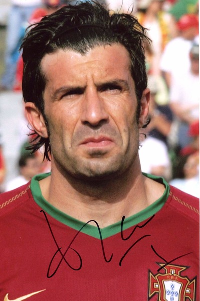 Quel numéro Luis Figo avait-il l'habitude de porter avec la sélection portugaise ?