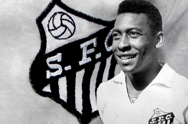 Pelé a passé l'intégralité de sa carrière à Santos.