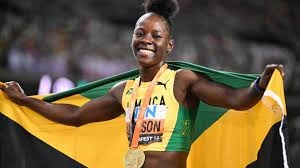 L'or sur 200 et l'argent sur le 100 et le 4x100 féminin pour cette Jamaïcaine :