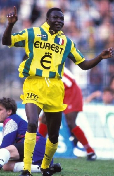 Remarquable joueur altruiste, le tchadien Japhet N'Doram n'en était pas moins un redoutable finisseur. Lors de quelle saison finit-il dauphin au classement des buteurs, avec 21 buts ?