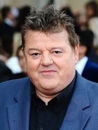 Robbie Coltrane, acteur écossais mort le 14/10 à 72 ans, Valentin dans les James Bond et connu pour quel rôle dans la saga "Harry Potter" ?