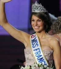 Comment s'appelle la miss France 2011 ?