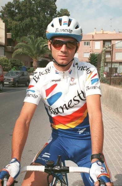 Quel est le prénom du coureur cycliste Valverde ?