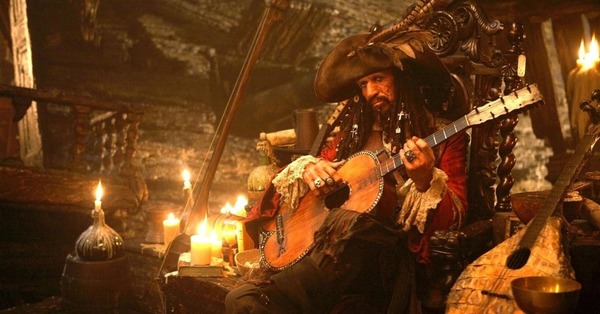 Qui est le père de Johnny Depp dans "Pirate des Caraïbes 3" ?