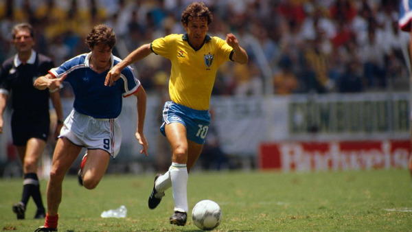 Ce match contre l'équipe de France était également sa dernière sélection en équipe du Brésil.
