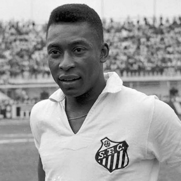 Avec Santos, combien de Championnats du Brésil Pelé a-t-il gagné ?