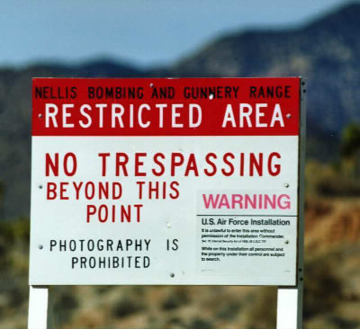 Quel célèbre "lieu" Américain est caché dans le désert du Nevada ?