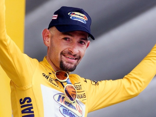 Surnommé "Le Pirate", il a remporté un Tour de France et un Tour d'Italie. C'est ?