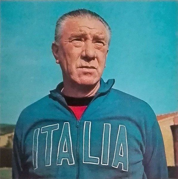 Qui était le sélectionneur italien, Champion d'Europe 68 ?